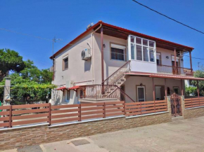 Geothan's House